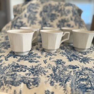 Johnson Brothers Heritage White Ironstone Set of 6 teacups.